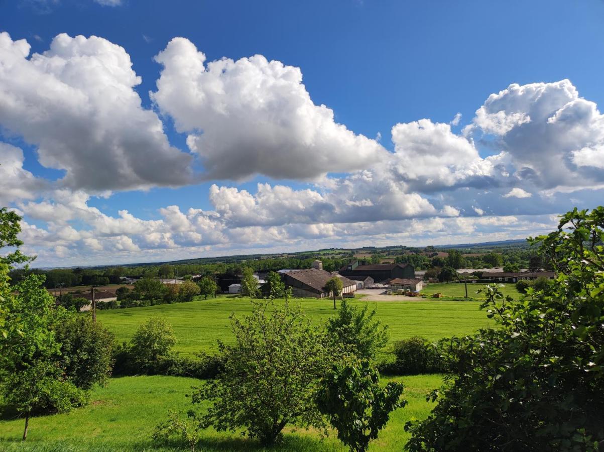 Gite De La Tride 2 Avec Terrasse Proche Du Centre Lectoure Luaran gambar